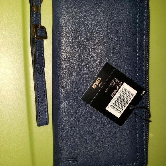 Frye Handbags - Frye Wristlet